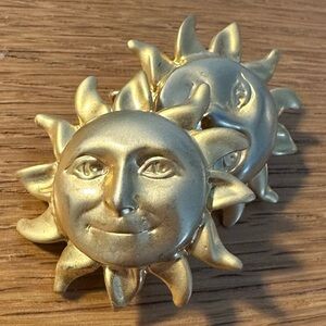 Carucci Large Sun Clip On Gold Sunburst Earrings EVC